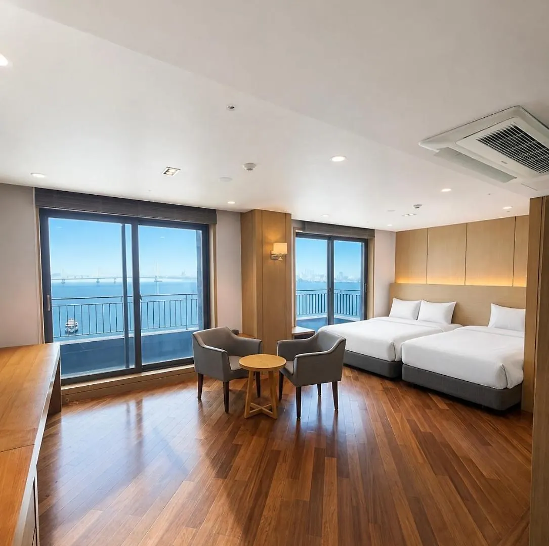 Incheon Grace Hotel 韓国